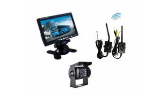 Безжична камера за паркиране за камиони, кемпери AT C109M